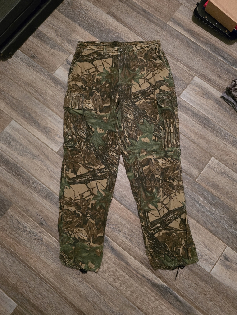 Vintage 90s Spartan Realtree Hunting Camoflauge Pants 38x34